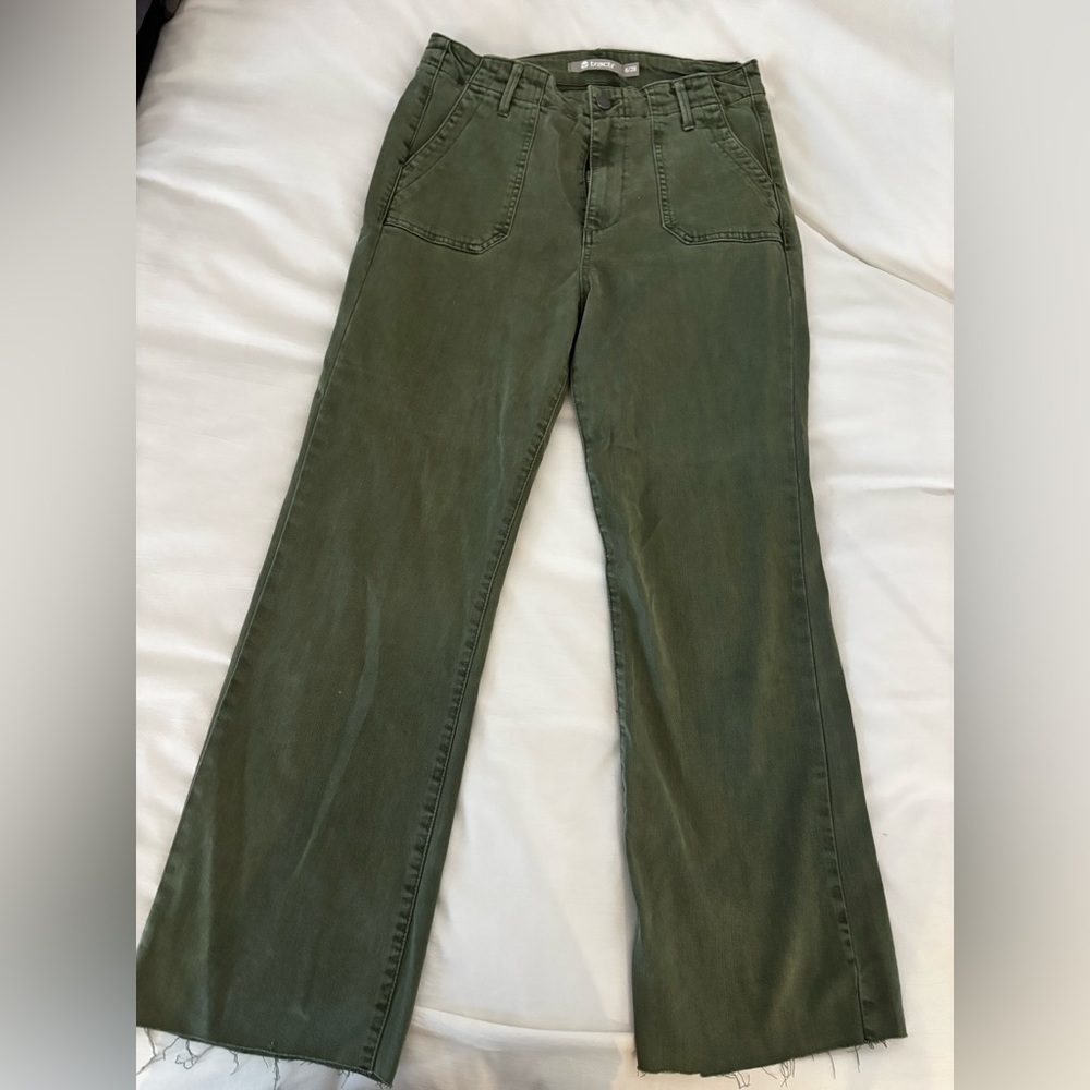 Tractr cropped flare green jeans